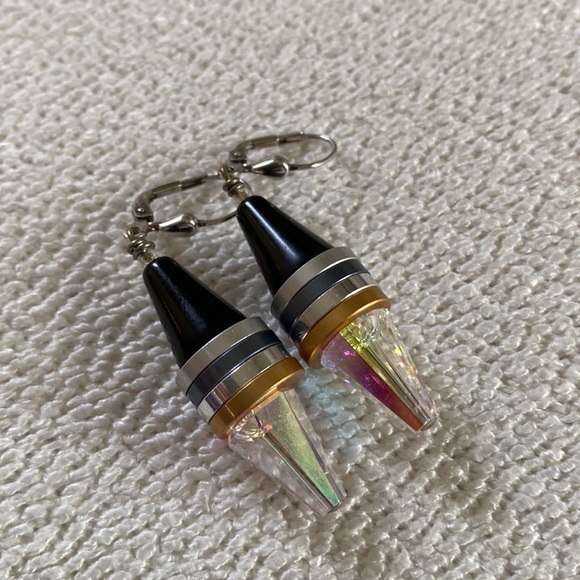 Conic earrings - Picture 3 of 3